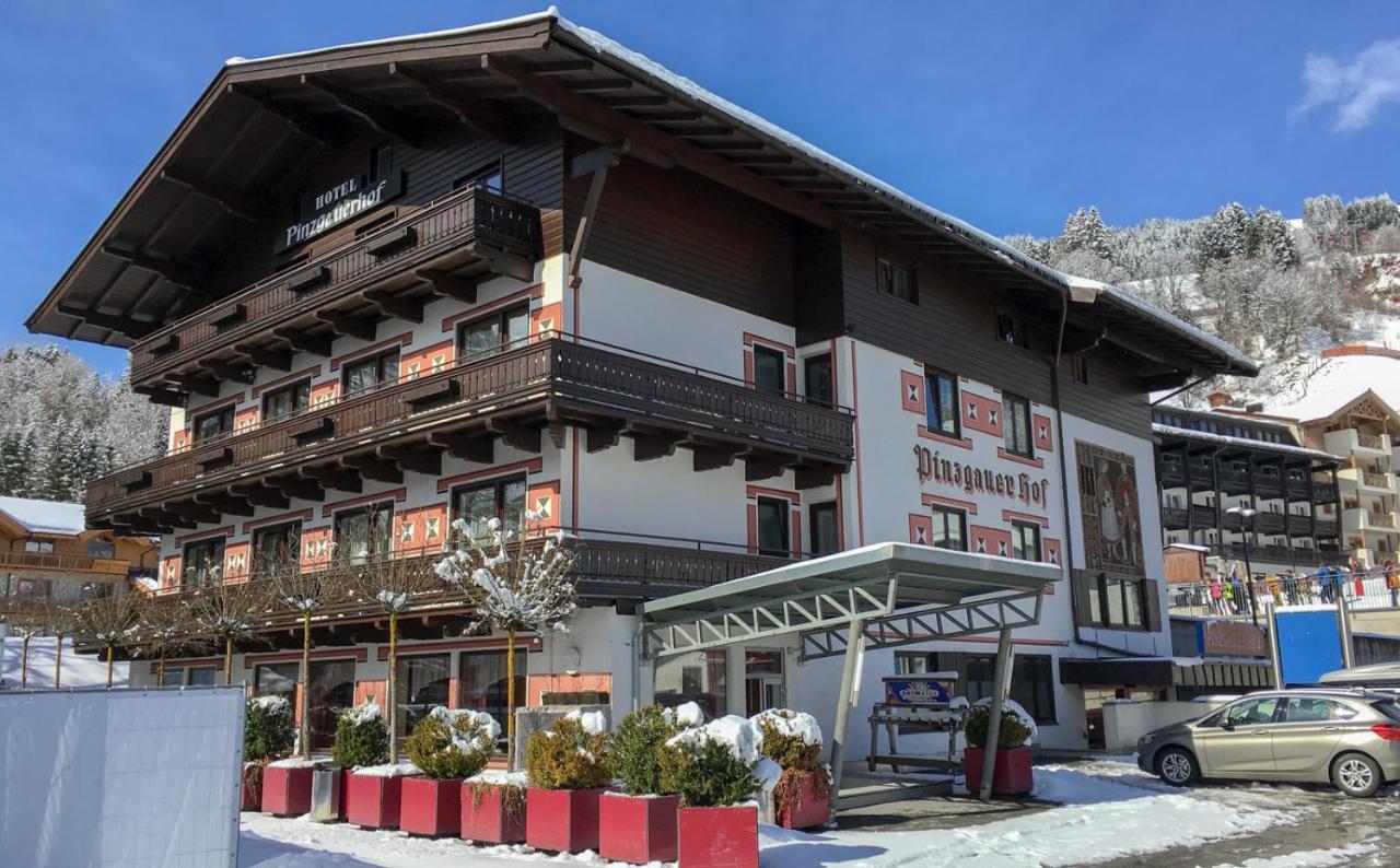 Hotel Pinzgauerhof - Inclusive Evening Dinner Saalbach-Hinterglemm Eksteriør bilde