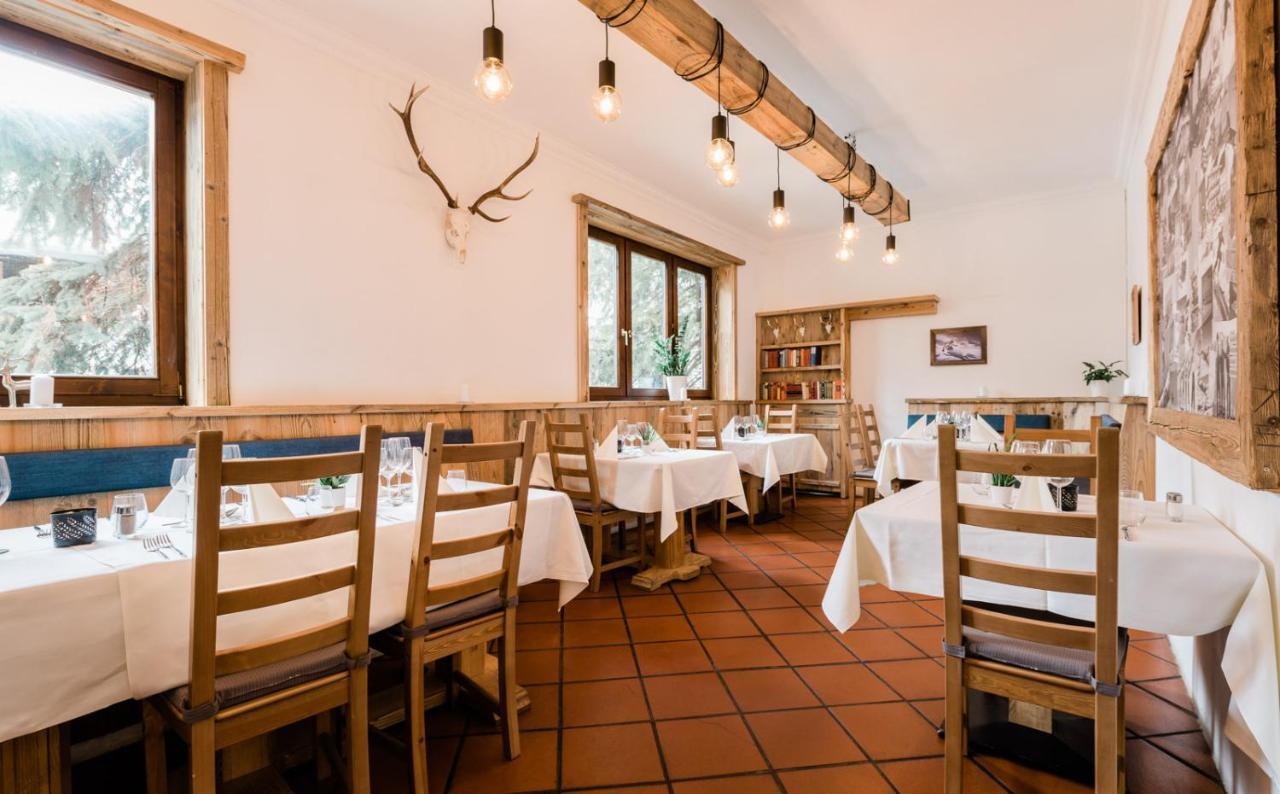 Hotel Pinzgauerhof - Inclusive Evening Dinner Saalbach-Hinterglemm Eksteriør bilde