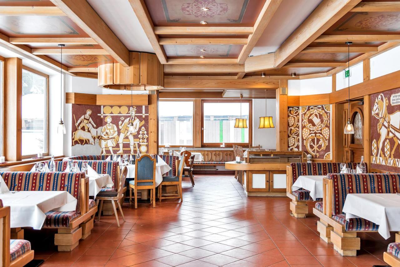 Hotel Pinzgauerhof - Inclusive Evening Dinner Saalbach-Hinterglemm Eksteriør bilde