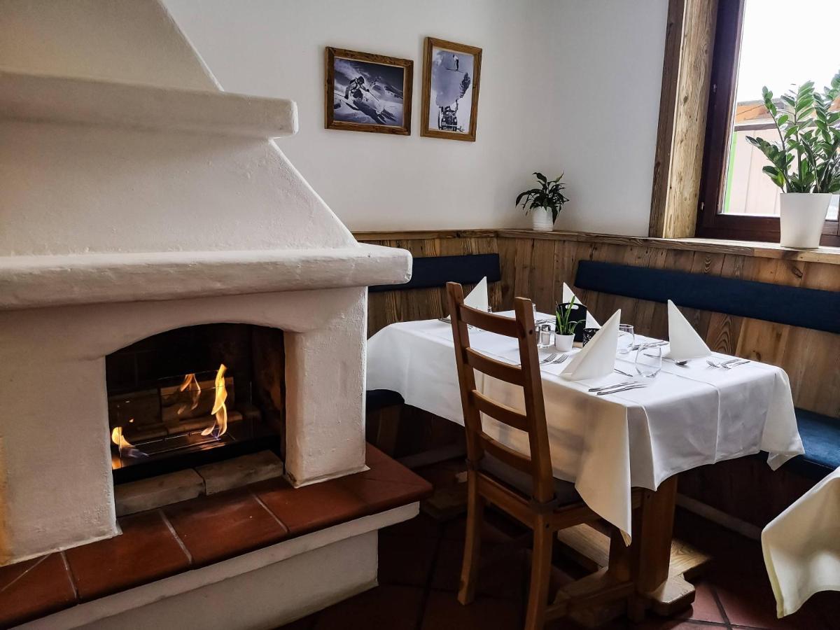 Hotel Pinzgauerhof - Inclusive Evening Dinner Saalbach-Hinterglemm Eksteriør bilde